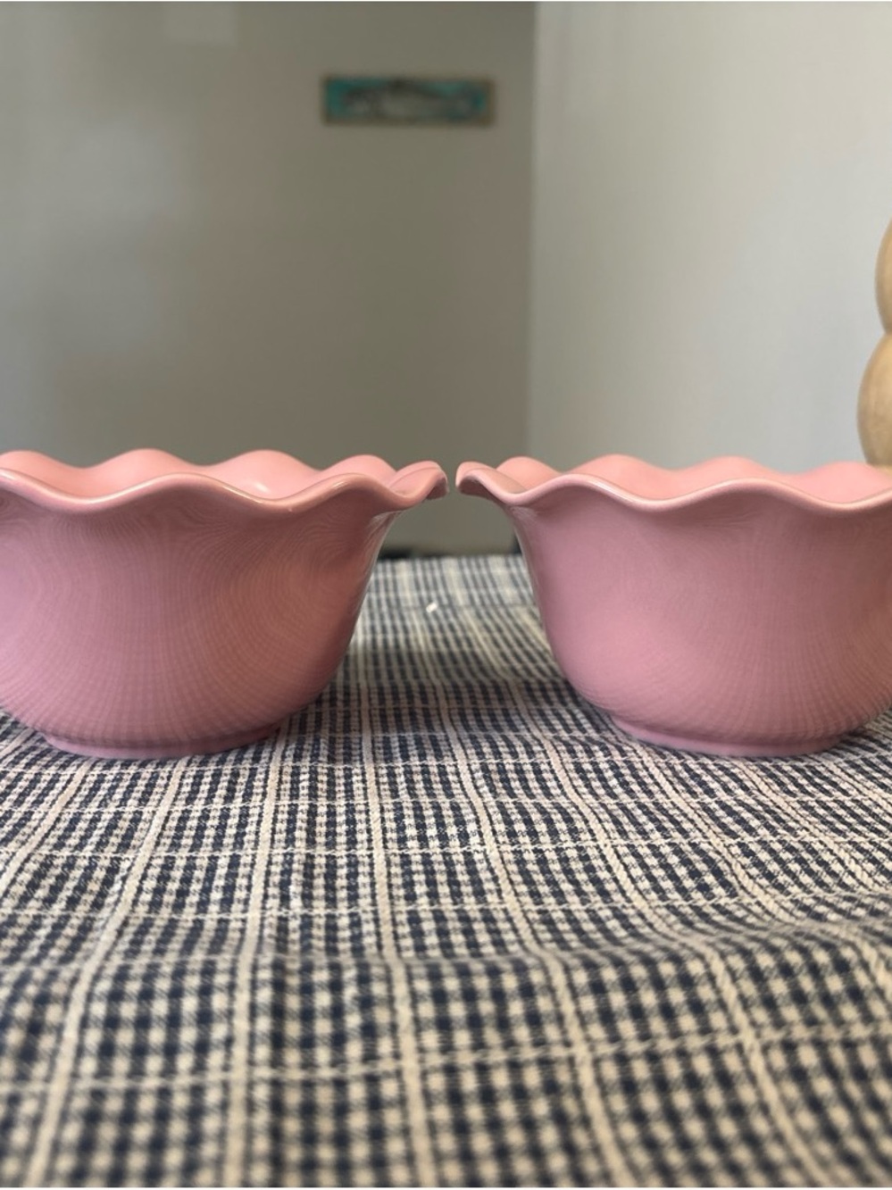 Paris Hilton Pink Scalloped Ceramic Bowls - Set of 2